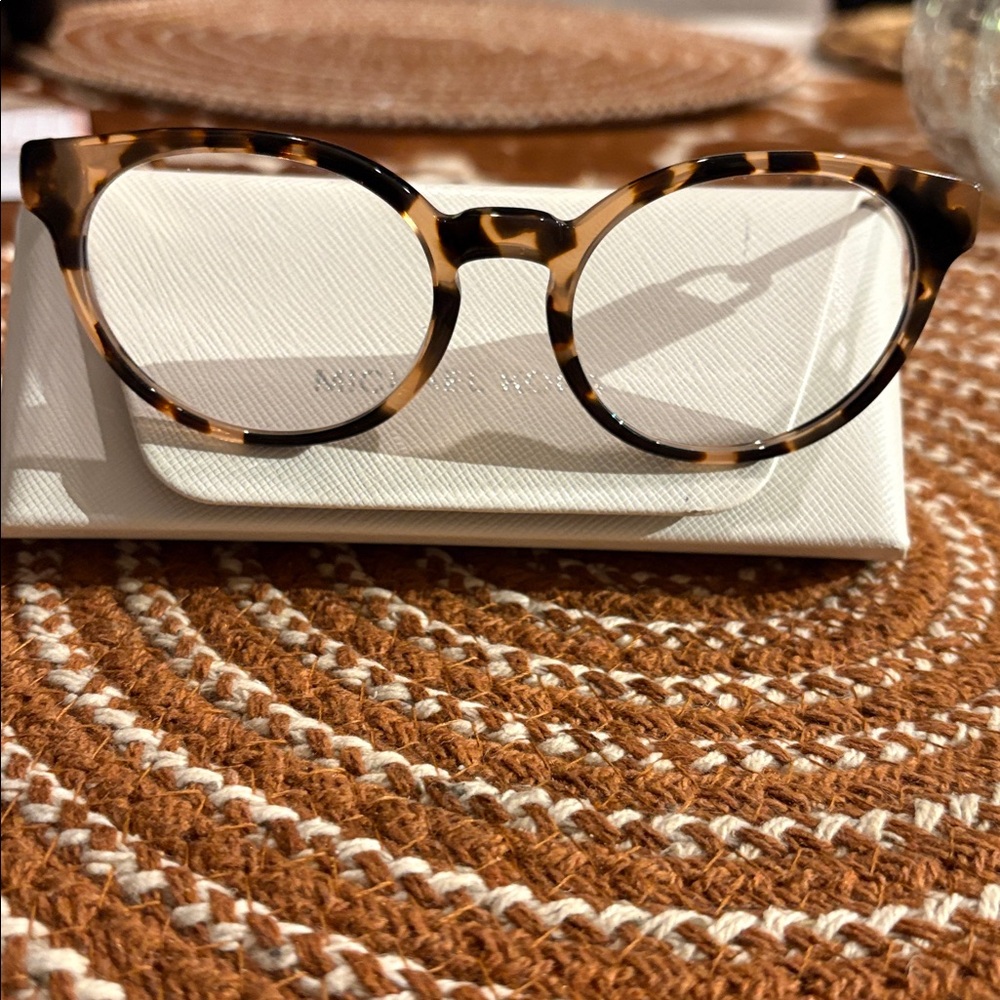 Michael Kors 
Tortoise Shell Eyeglasses